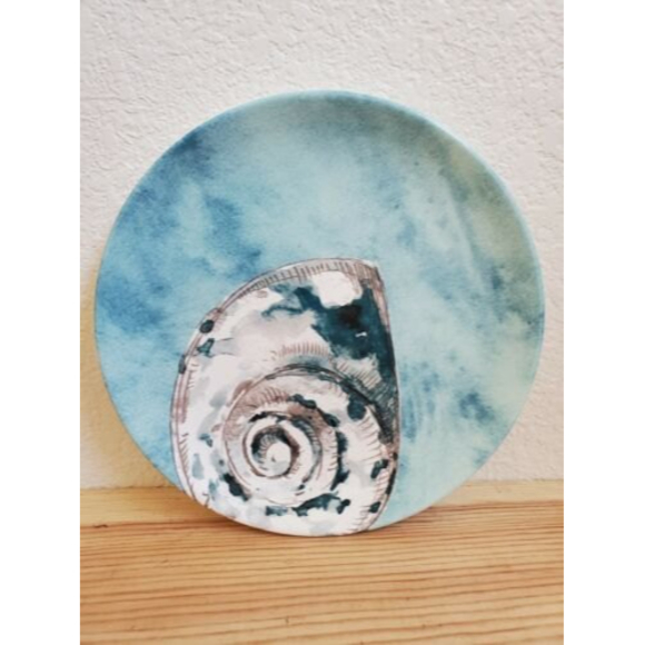 DASH OF THAT Lisa Audit Seashell Round Ceramic Salad Dessert Plate 8.75"… - Picture 1 of 5